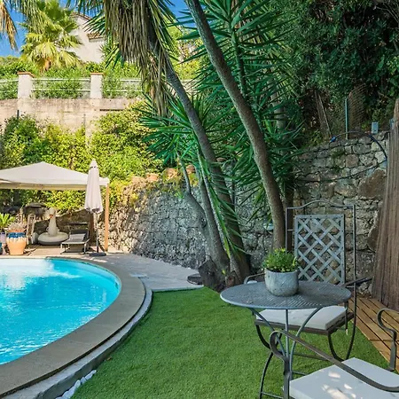 Wdf 4 Bedrooms With Pool In Villa *
