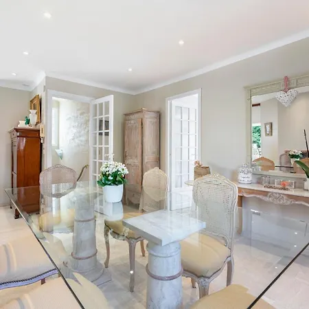 Wdf 4 Bedrooms With Pool In